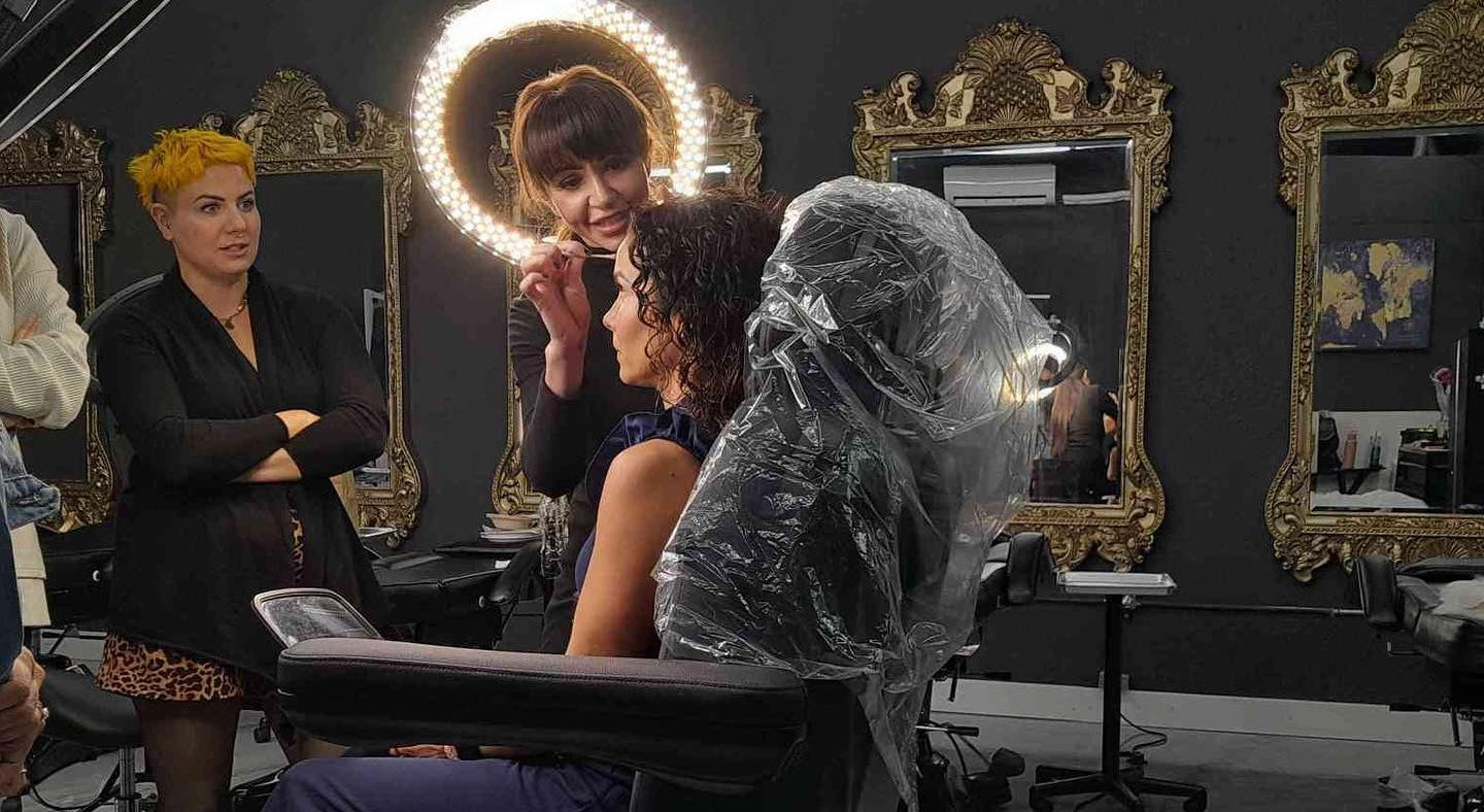 Nanoblading vs Nano Machine Hair Strokes: A Comprehensive Guide